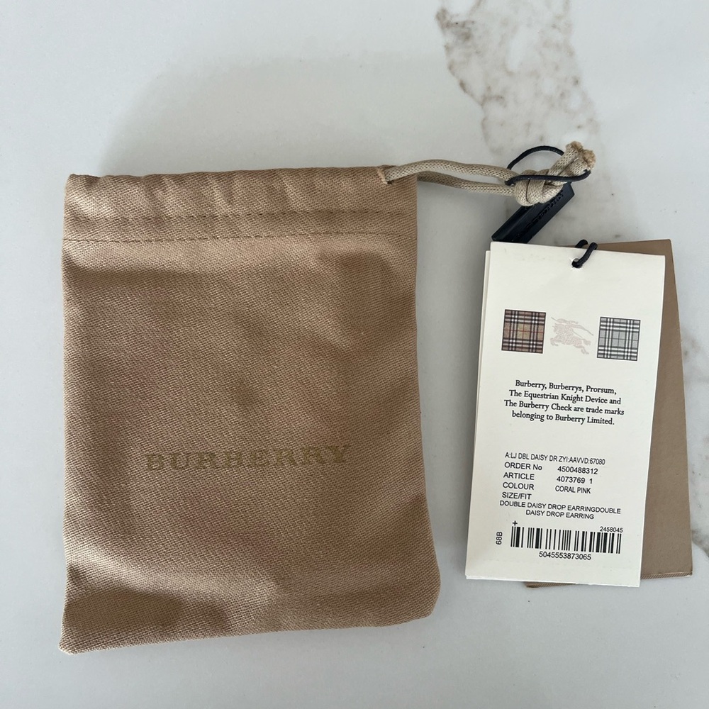 Burberry asymmetrical clip on flower‎ cocktail earrings in coral pink, NWT - Picture 7 of 7